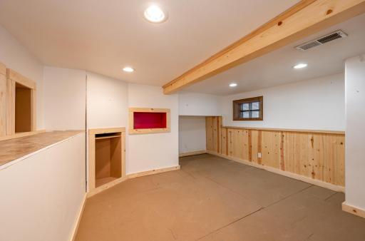 1830 Mary Ann Drive, Grand Rapids, MN 55744