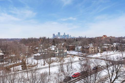 Beautiful views of the skyline and Uptown lakes area.