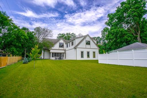 809 5th Street N, Stillwater, MN 55082