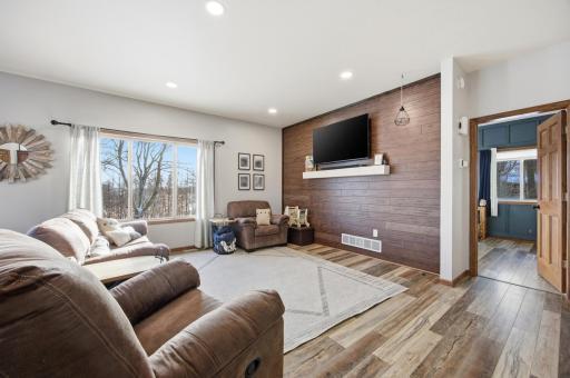 13276 Donnie Jay Lane, Detroit Lakes, MN 56501