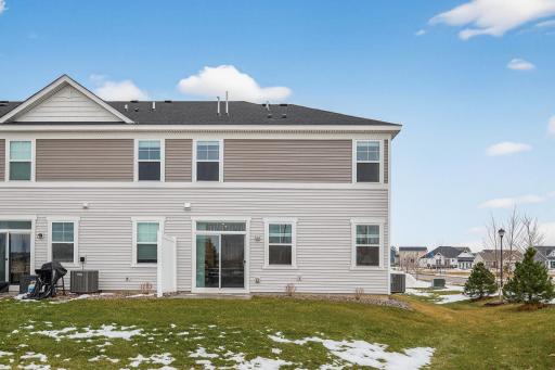 1935 Prospect Lane, Carver, MN 55315