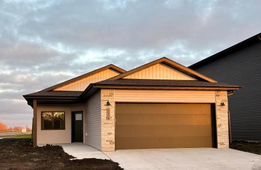 Photo for 6574 68th Street S, Horace, ND 58047 - listing #7003364 6574 68th Street S, Horace, ND 58047