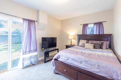 1651 4th Street E, Saint Paul, MN 55106
