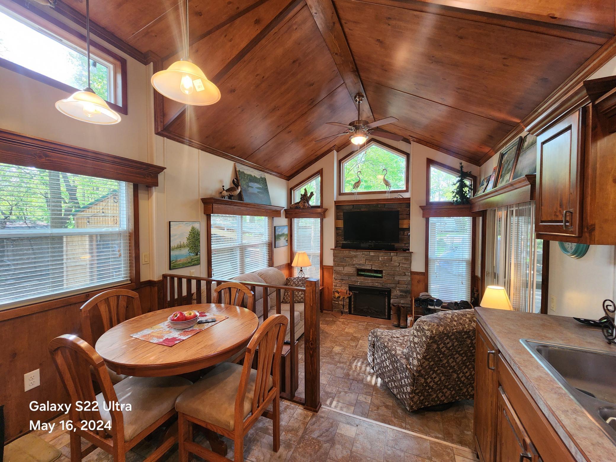 2017 Heritage Park Model