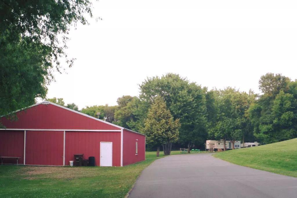The Big Red Barn is our "Activities Hub" with dances and bands, DJs and Kids Club. Lots of fun times in here!