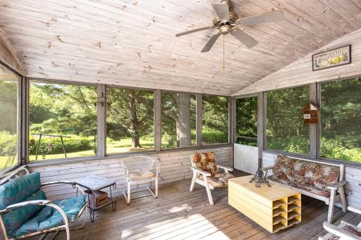 E2044 770th Avenue, Knapp, WI 54749