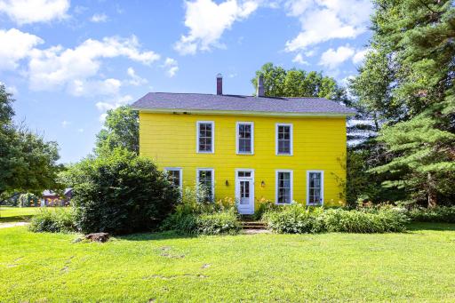 E2044 770th Avenue, Knapp, WI 54749