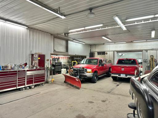Garage bay 1