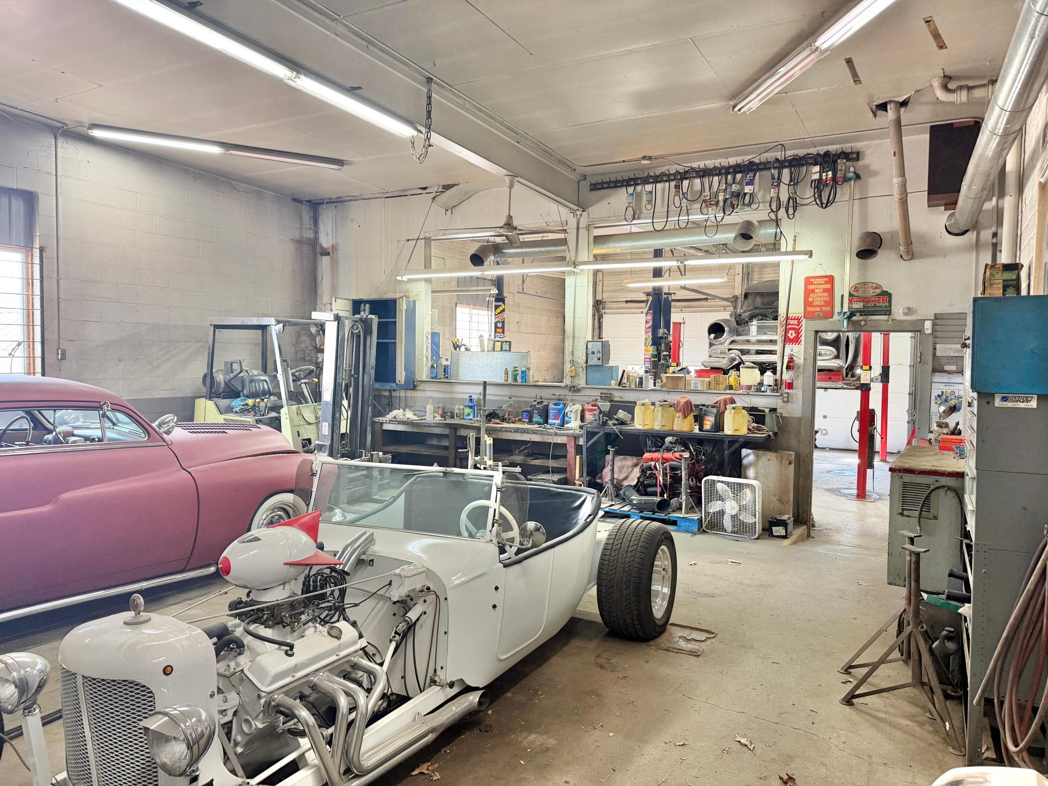 Garage bay 3