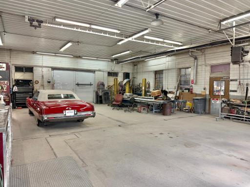 Garage bay 1