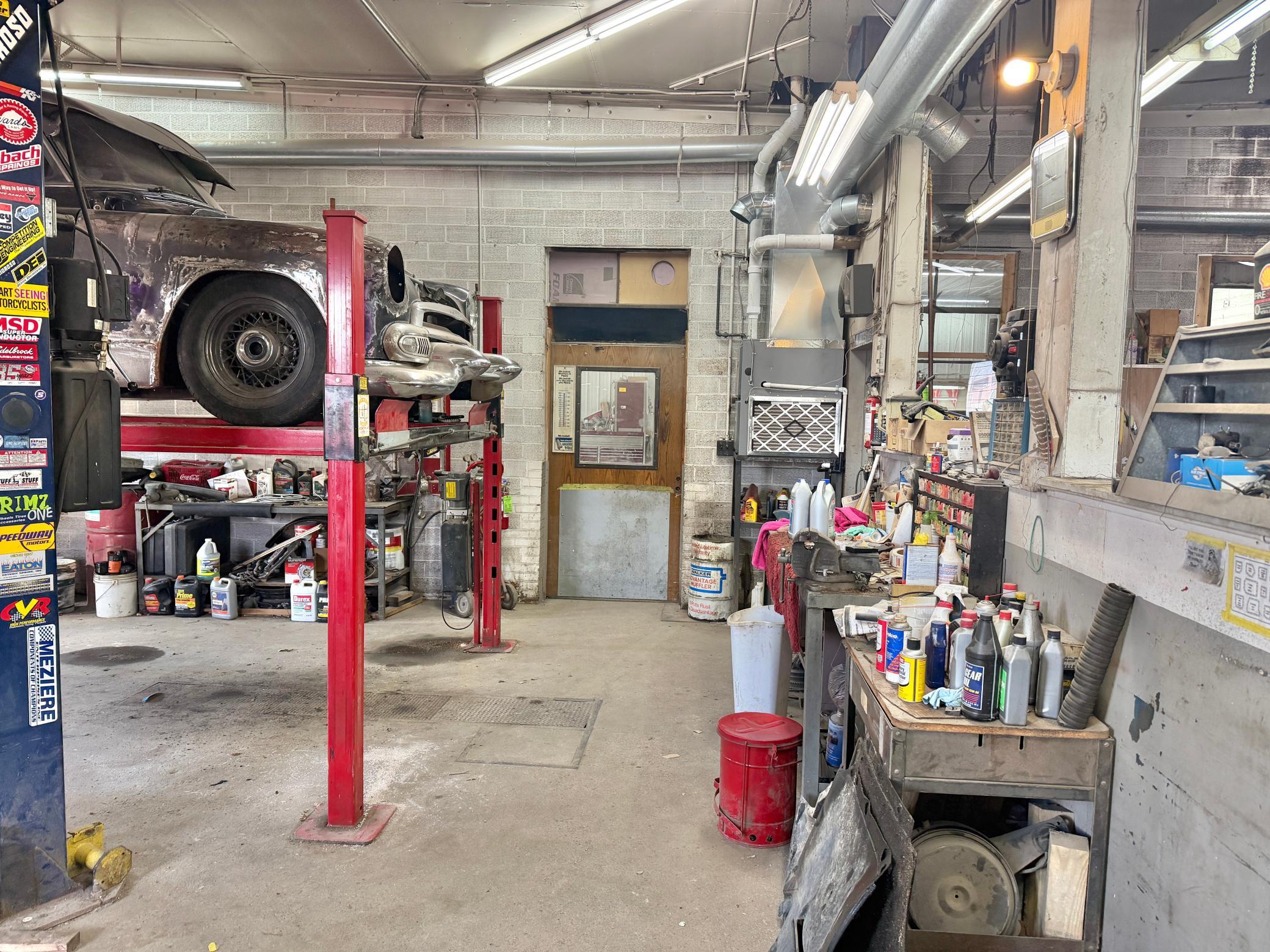 Garage bay 2