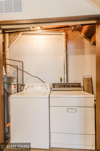 6631 84th Court N, Minneapolis, MN 55445