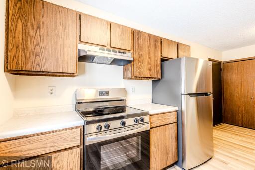 6631 84th Court N, Minneapolis, MN 55445