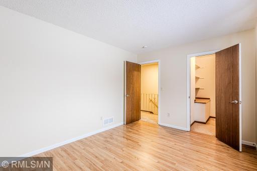 6631 84th Court N, Minneapolis, MN 55445