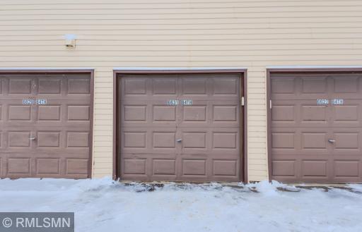 6631 84th Court N, Minneapolis, MN 55445