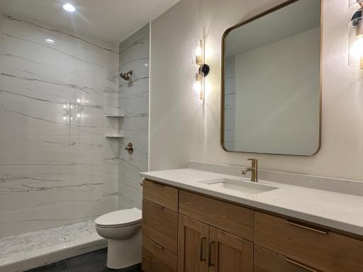 1713 Boelter Estates Drive NW, Rochester, MN 55901