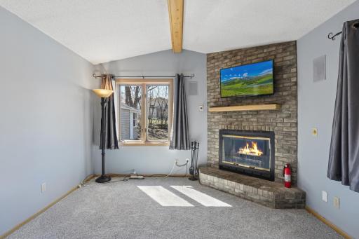 2344 Cowern Place E, Saint Paul, MN 55109