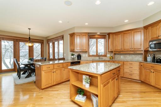 3964 Autumn Lake Court SW, Rochester, MN 55902