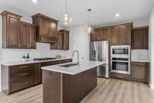 4694 128th Circle NE, Minneapolis, MN 55449