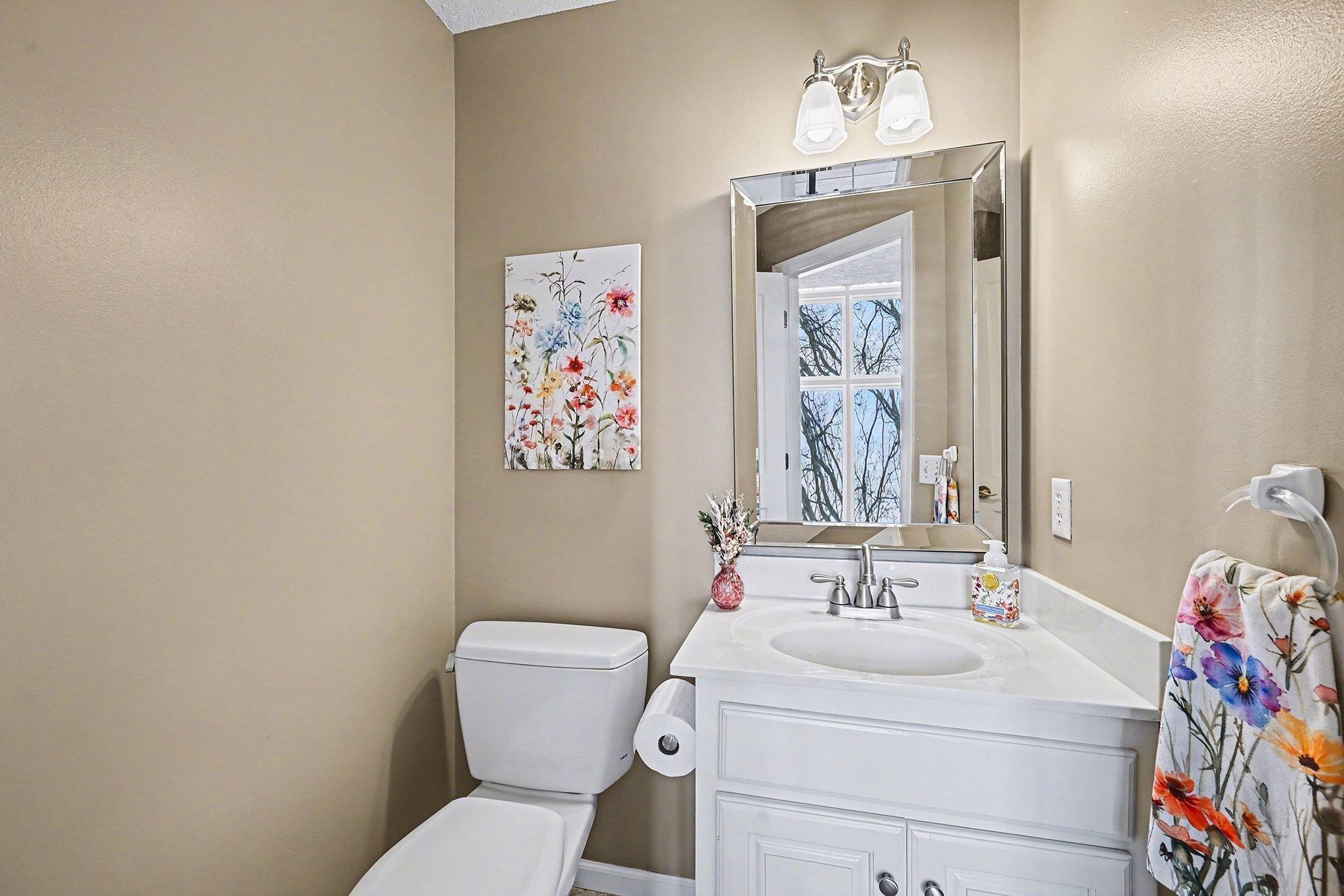 Powder room off entryway