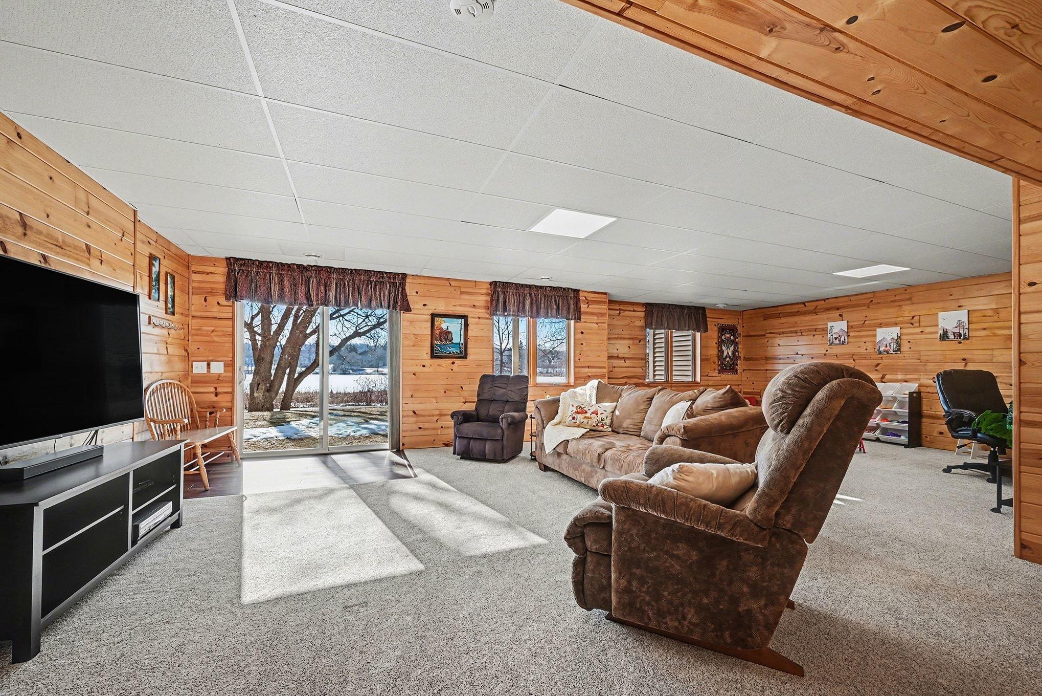 Lower level walk-out to walking path