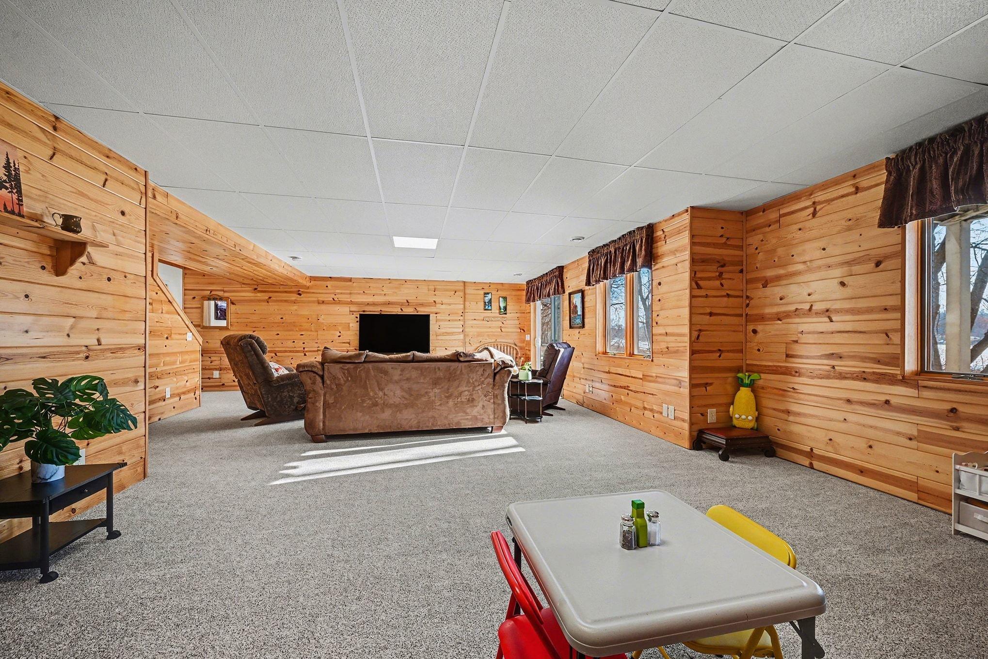 Great room with space to add a 3rd bedroom