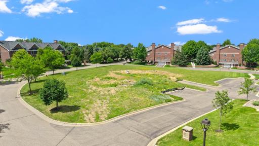 28-web-or-mls-10814 Falling Water Ln-81.jpg