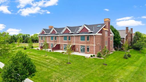 23-web-or-mls-10814 Falling Water Ln-66.jpg