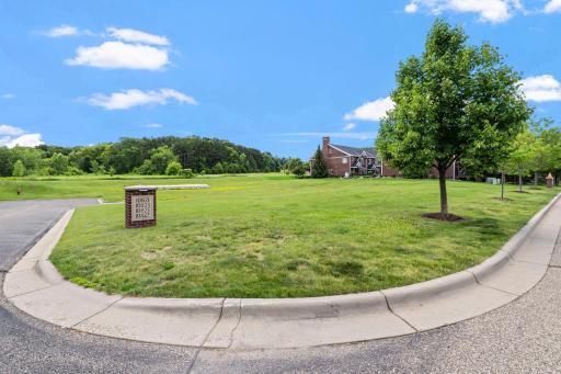 31-web-or-mls-10814 Falling Water Ln-90.jpg