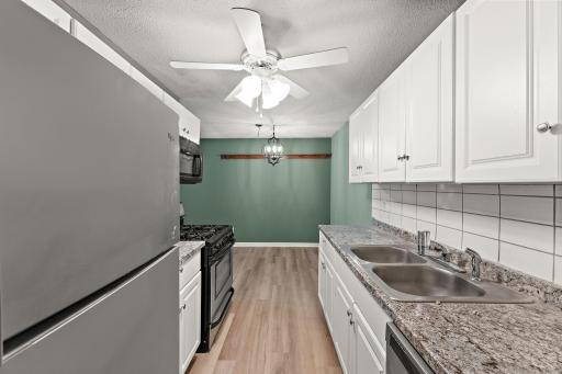 4207 Lakeside Avenue N, 134, Brooklyn Center, MN 55429