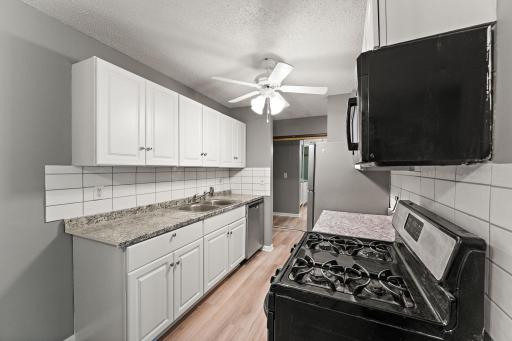 4207 Lakeside Avenue N, 134, Brooklyn Center, MN 55429
