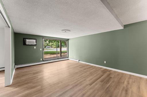 4207 Lakeside Avenue N, 134, Brooklyn Center, MN 55429