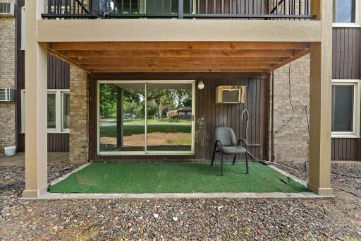 4207 Lakeside Avenue N, 134, Brooklyn Center, MN 55429
