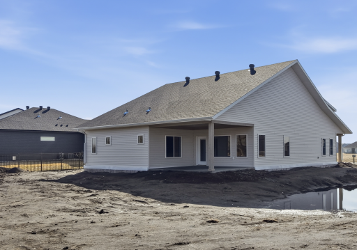 4736 Hampton Loop S, Moorhead, MN 56560