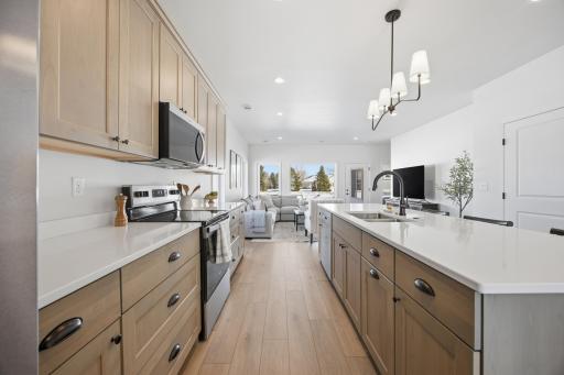 4736 Hampton Loop S, Moorhead, MN 56560