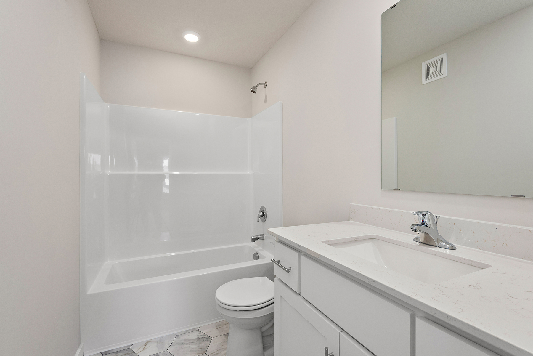 Camden Bathroom 2 L.png