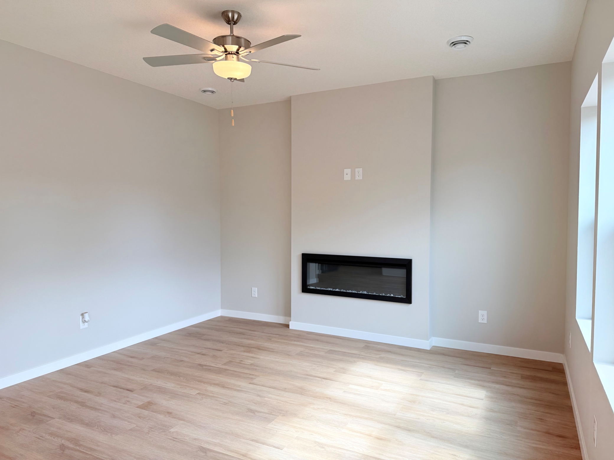 Camden Living Room L.png