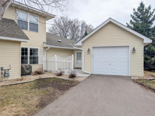 3016 Timberwood Trail, 2, Eagan, MN 55121