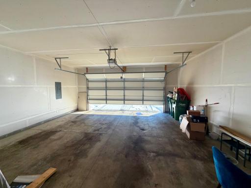 1465 100th Avenue NW, Minneapolis, MN 55433