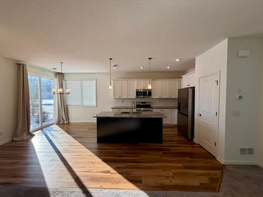 1465 100th Avenue NW, Minneapolis, MN 55433