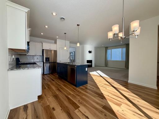 1465 100th Avenue NW, Minneapolis, MN 55433