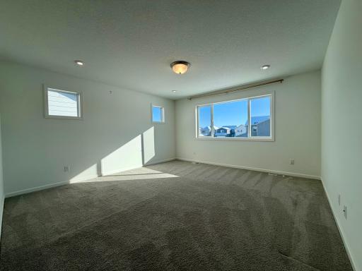 1465 100th Avenue NW, Minneapolis, MN 55433