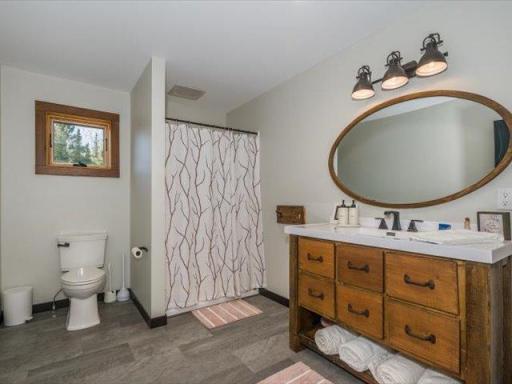 5508 Nordling Road, Duluth, MN 55804