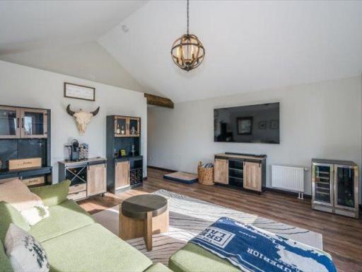 5508 Nordling Road, Duluth, MN 55804