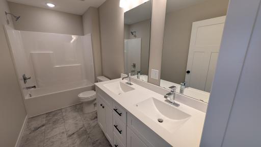 1060 Sharptail Run, New Richmond, WI 54017