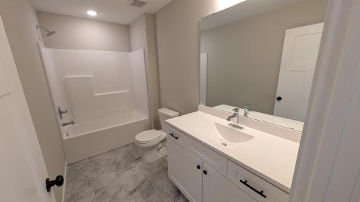 1060 Sharptail Run, New Richmond, WI 54017