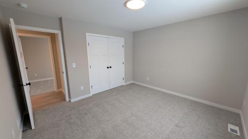 1060 Sharptail Run, New Richmond, WI 54017