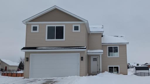 1060 Sharptail Run, New Richmond, WI 54017