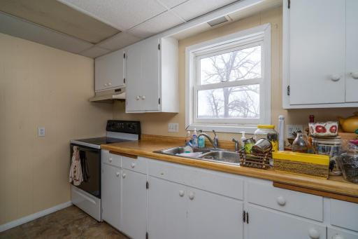 14565 Maple Inn Road SE, Mentor, MN 56736