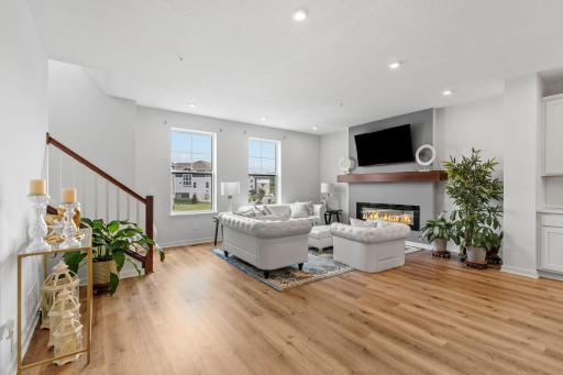 8612 Kenyon Court NE, B, Blaine, MN 55434